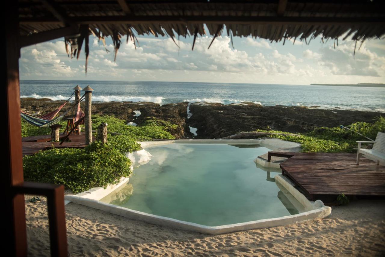 Simeulue Surflodges Lasikin Экстерьер фото