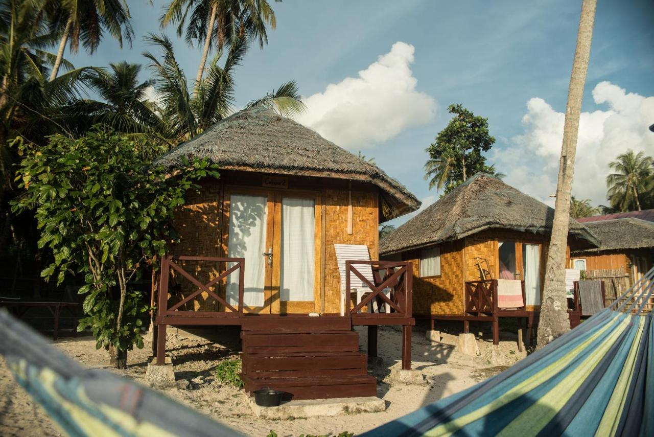 Simeulue Surflodges Lasikin Экстерьер фото