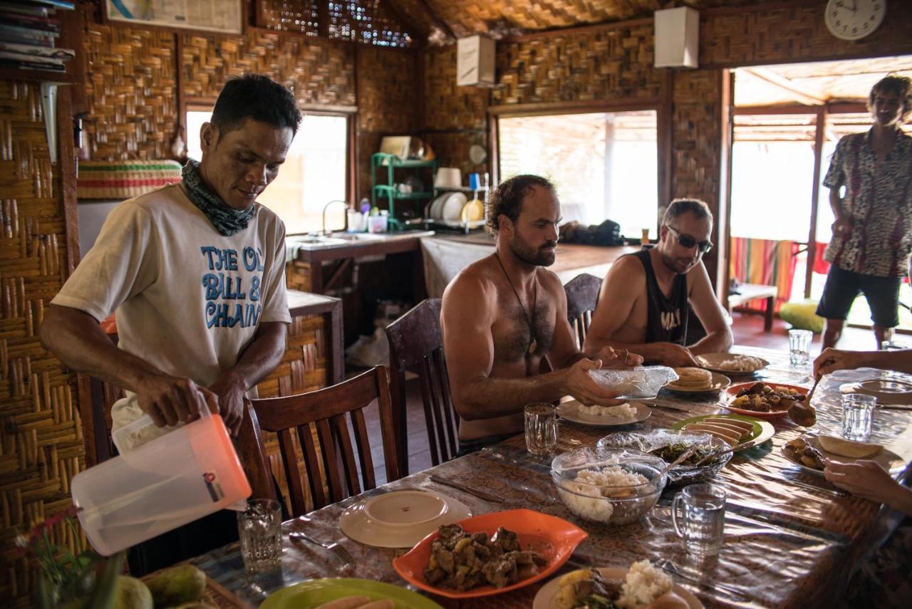 Simeulue Surflodges Lasikin Экстерьер фото
